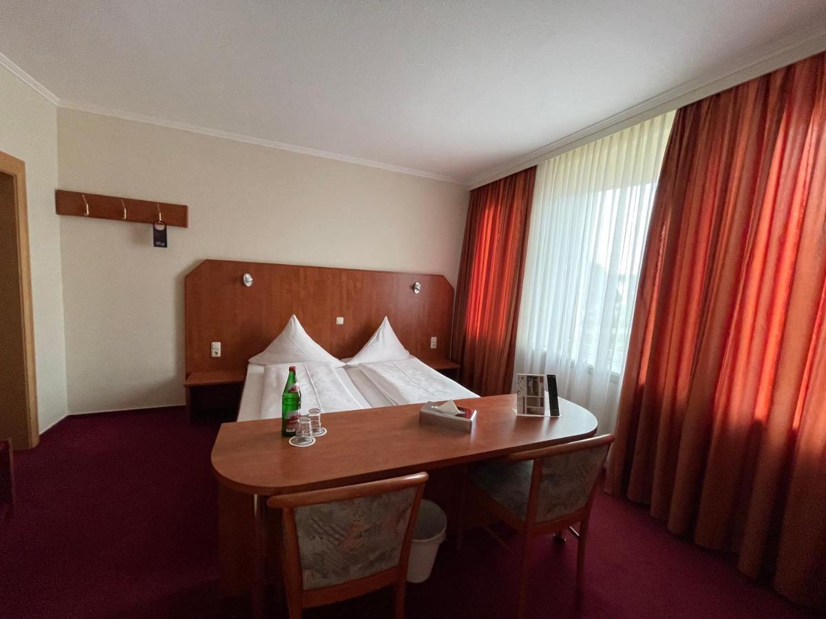 Hotel Royal Ельмсгорн Екстер'єр фото